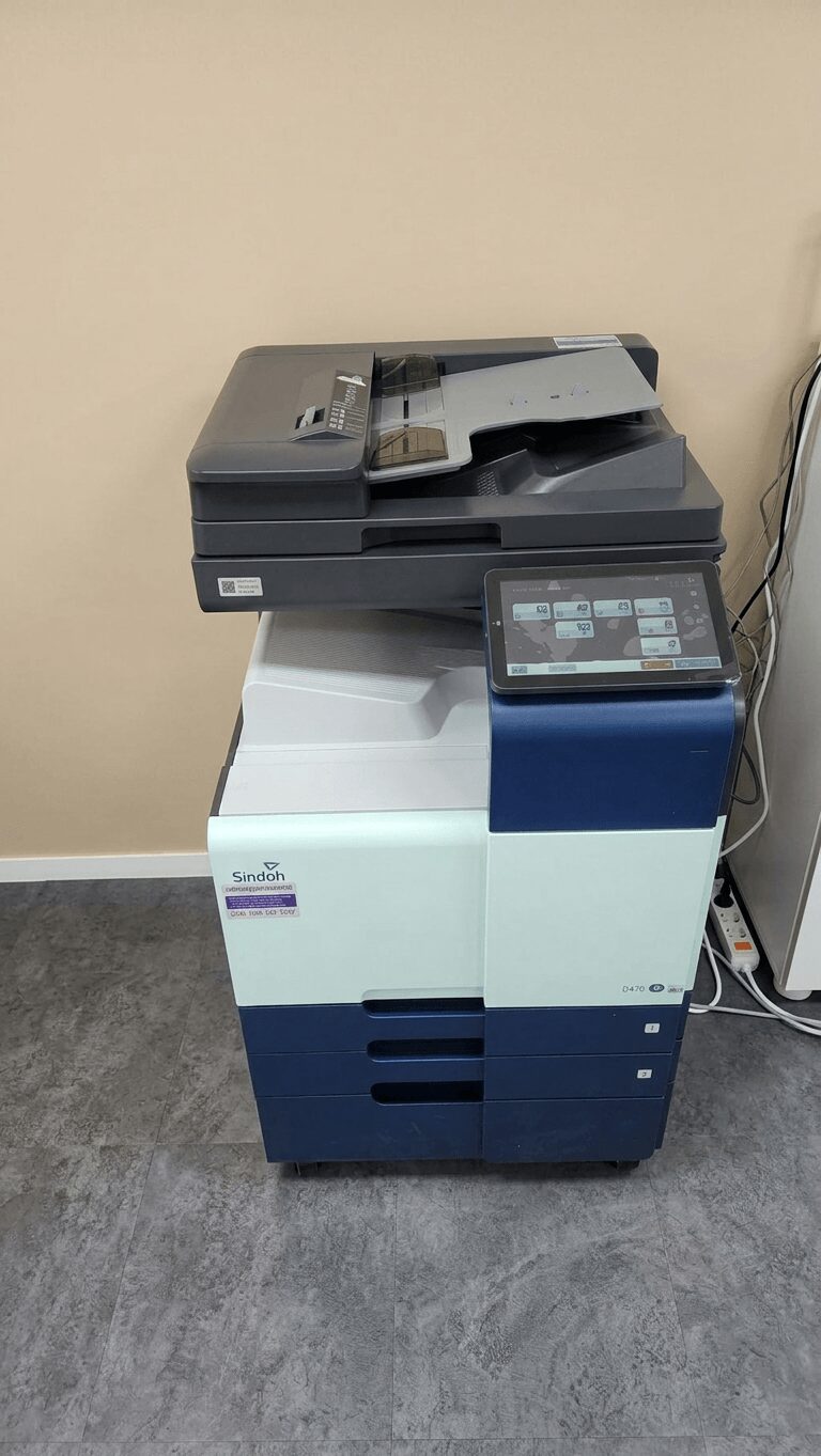 신도리코 D470 원고급지대와 컬러 조작 화면